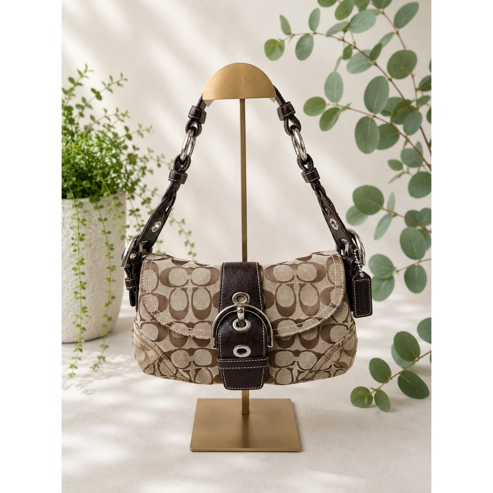 V119 Coach vintage soho